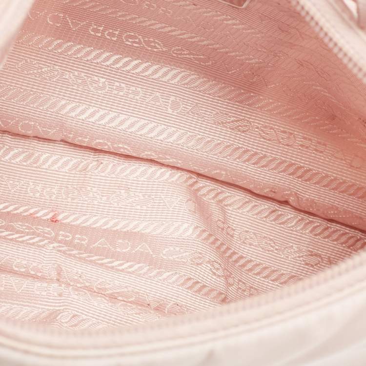 Pre Owned Prada Light Pink Nylon Re-Edition 2000 Shoulder Bag