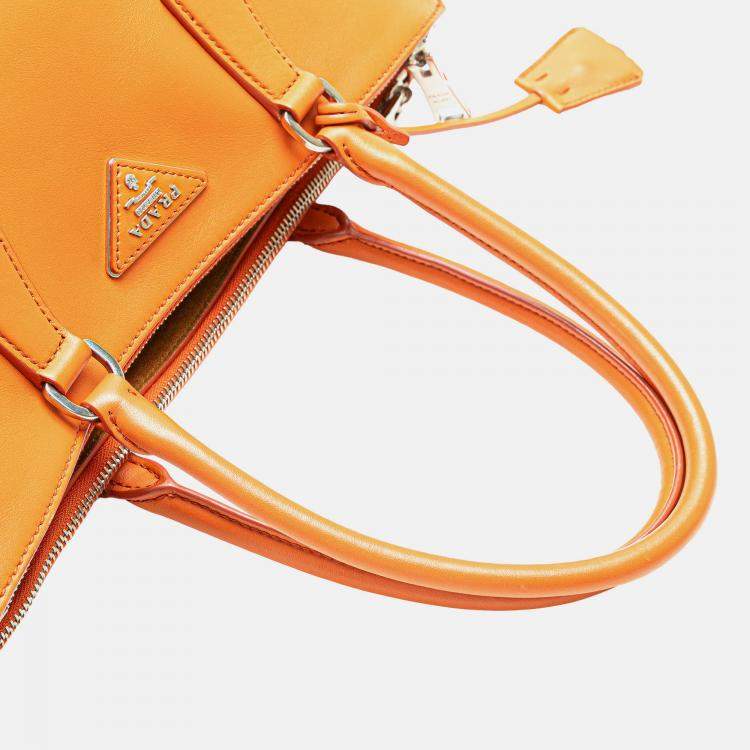 Pre Owned Prada Orange Medium Soft Calf Galleria Double Zip Tote