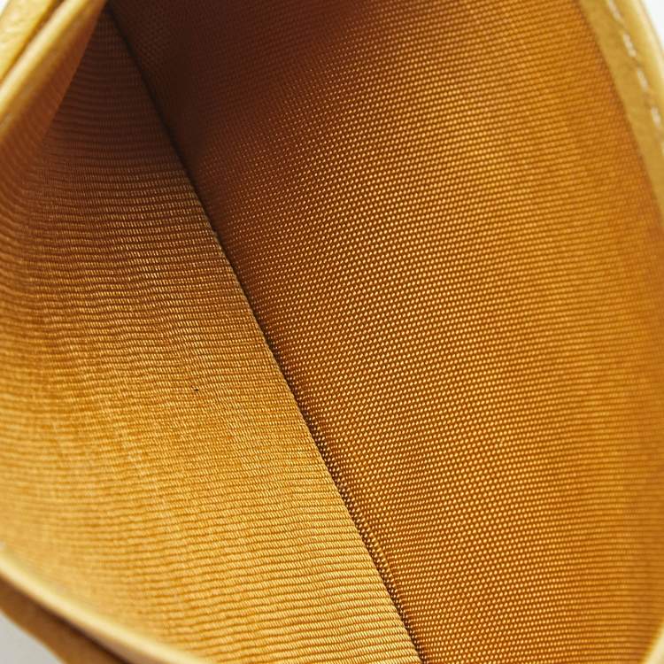Pre Owned Prada Yellow Gaufre Leather Card Holder