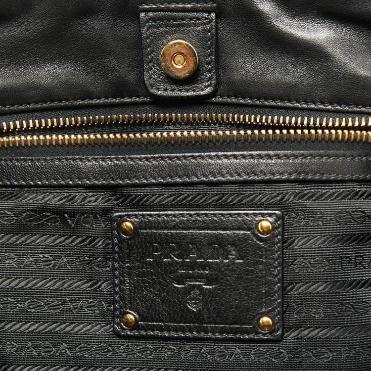 Pre Owned Prada Black Gaufre Leather Chain Tote