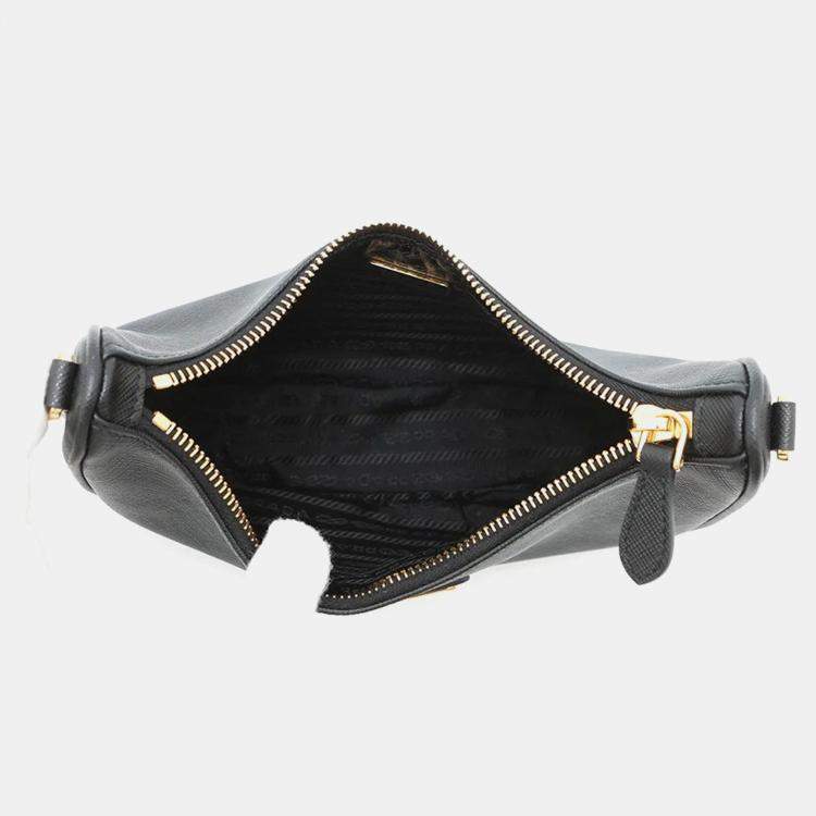 Pre Owned Prada Re-Edition 2005 Black Saffiano Leather Shoulder Bag