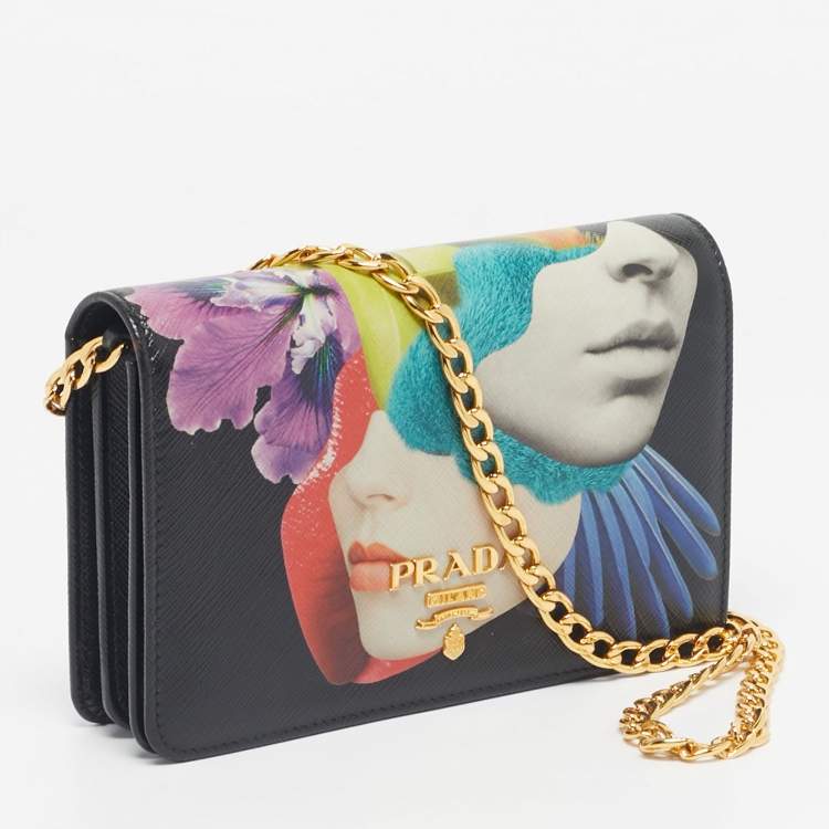 Pre Owned Prada Black Saffiano Printed Faces Leather Chain Clutch