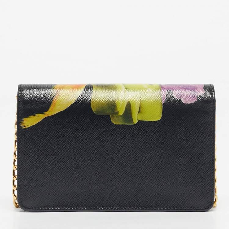 Pre Owned Prada Black Saffiano Printed Faces Leather Chain Clutch