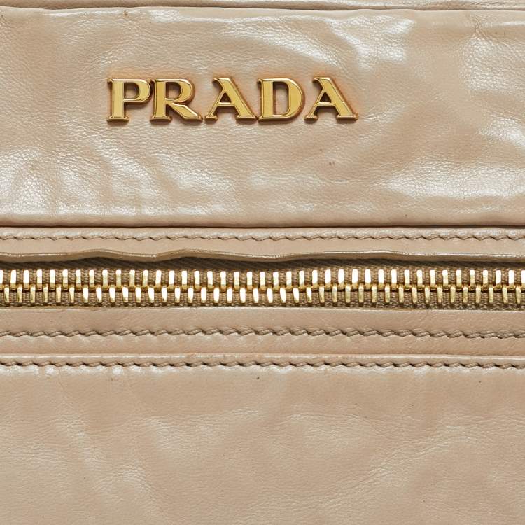 Pre Owned Prada Beige Leather Top Zip Clutch