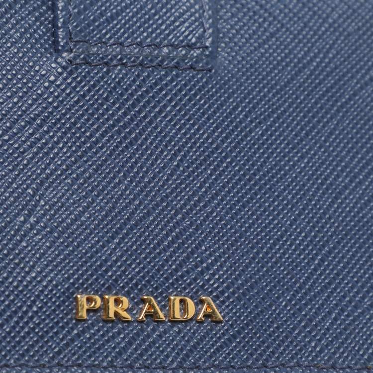 مملوكة مسبقًا Prada Blue Saffiano Lux Leather 5 Gusset Card Holder