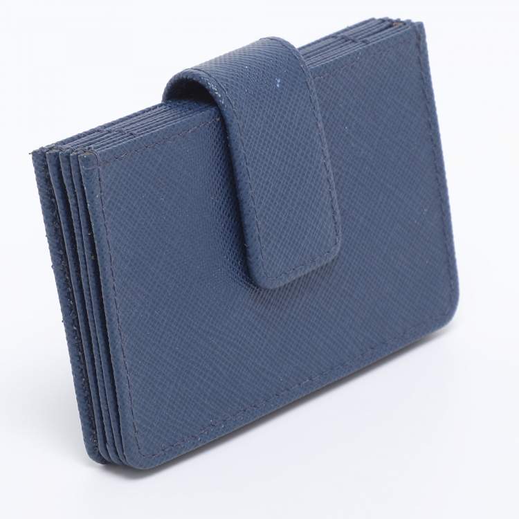 مملوكة مسبقًا Prada Blue Saffiano Lux Leather 5 Gusset Card Holder