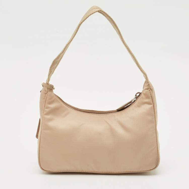 Pre Owned Prada Beige Nylon Re-Edition 2000 Shoulder Bag