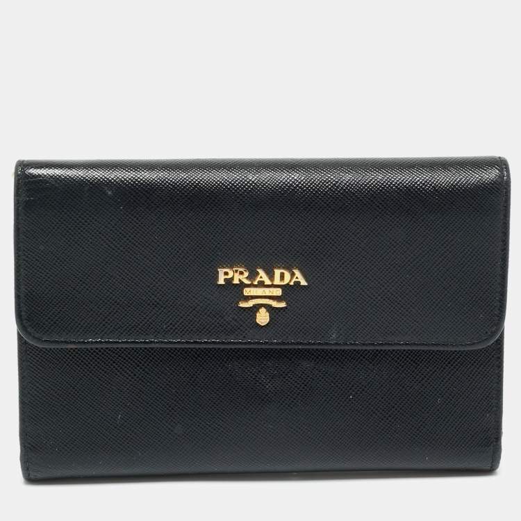 Pre Owned Prada Black Saffiano Lux Leather Logo Trifold Wallet
