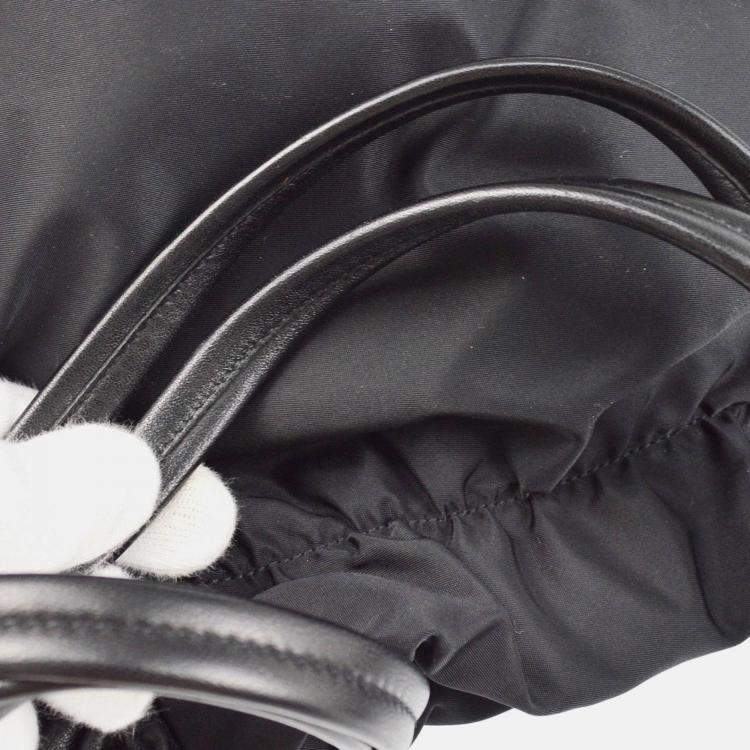 مملوكة مسبقًا Prada Black Nylon Tote Bag