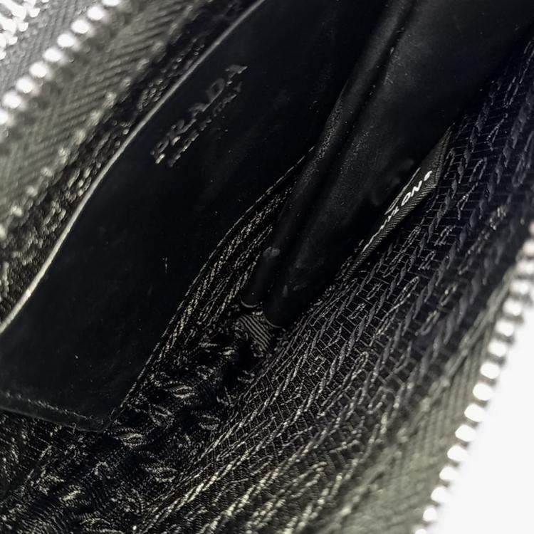 Pre Owned Prada Black Leather Saffiano Triangle Mini Pouch