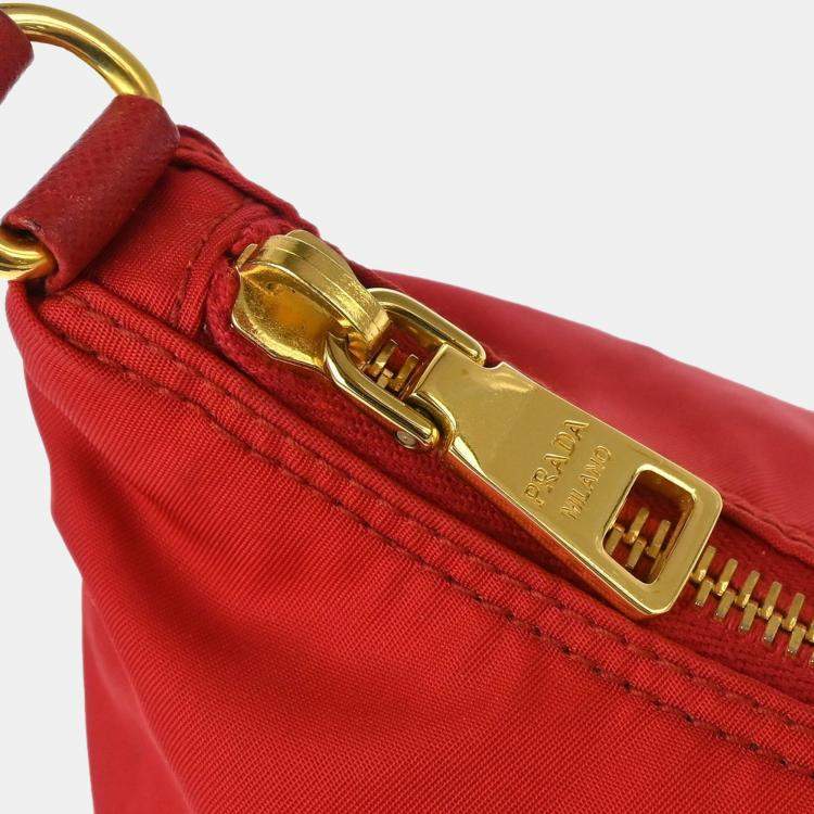 Pre Owned Prada Red Nylon Hobo Bag