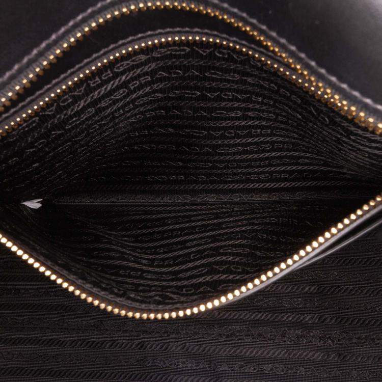 مملوكة مسبقًا Prada Red Saffiano And City Calf Esplanade Satchel