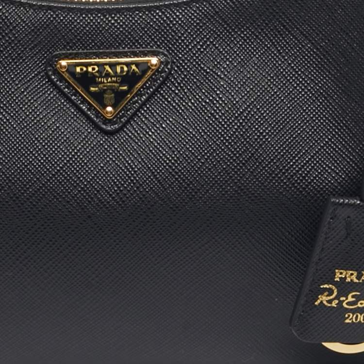 Pre Owned Prada Black Saffiano Leather Re-Edition 2005 Shoulder Bag