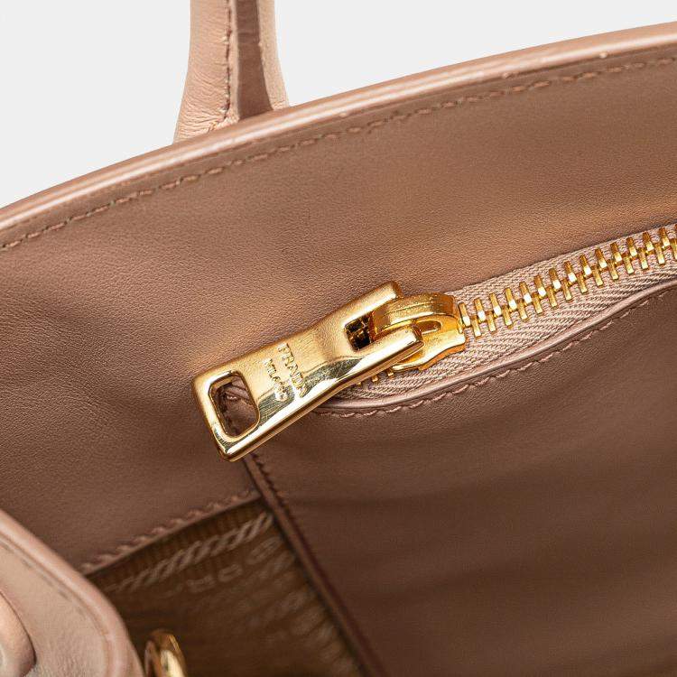Pre Owned Prada Pink Medium Saffiano Cuir Monochrome Top Handle Tote