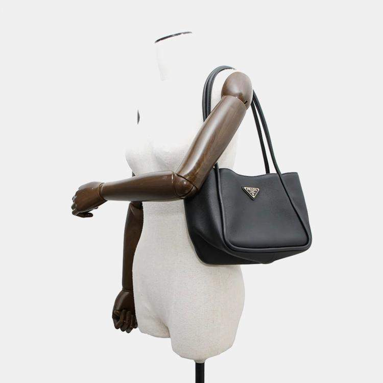 Pre Owned Prada Black Leather Shopping Tote Bag