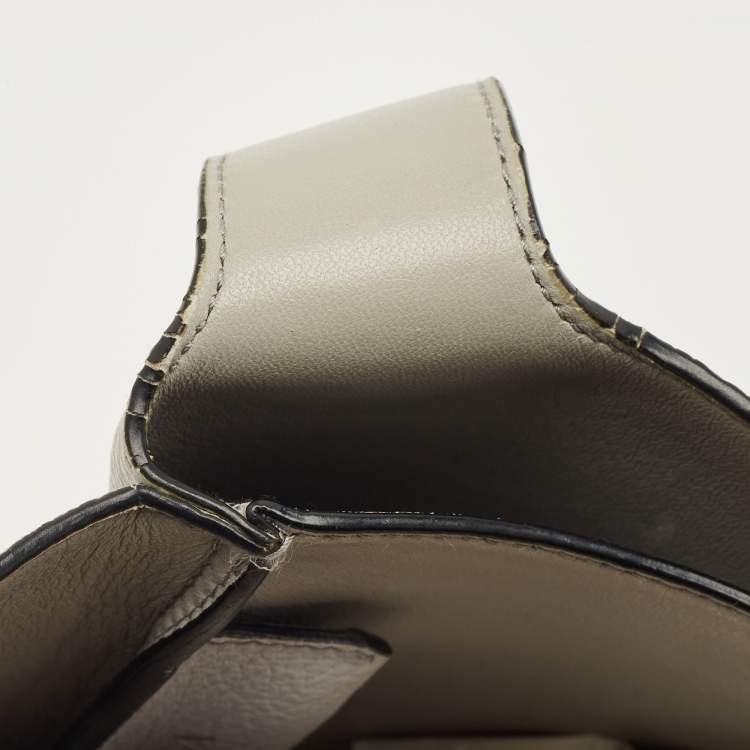 Pre Owned Prada Light Grey Vitello Daino Leather Dynamique Tote