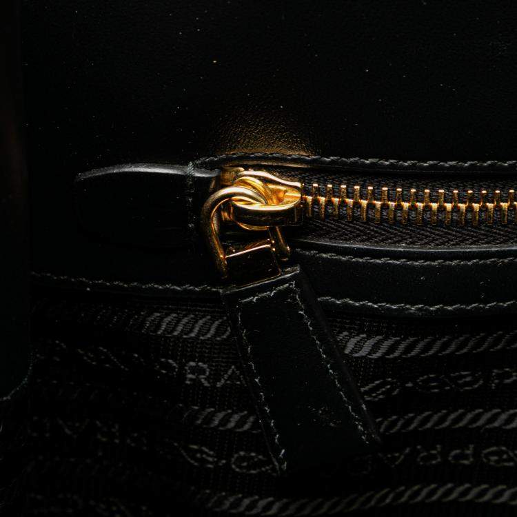 Pre Owned Prada Green Jacquard Triangolo Symbole Shopping Tote