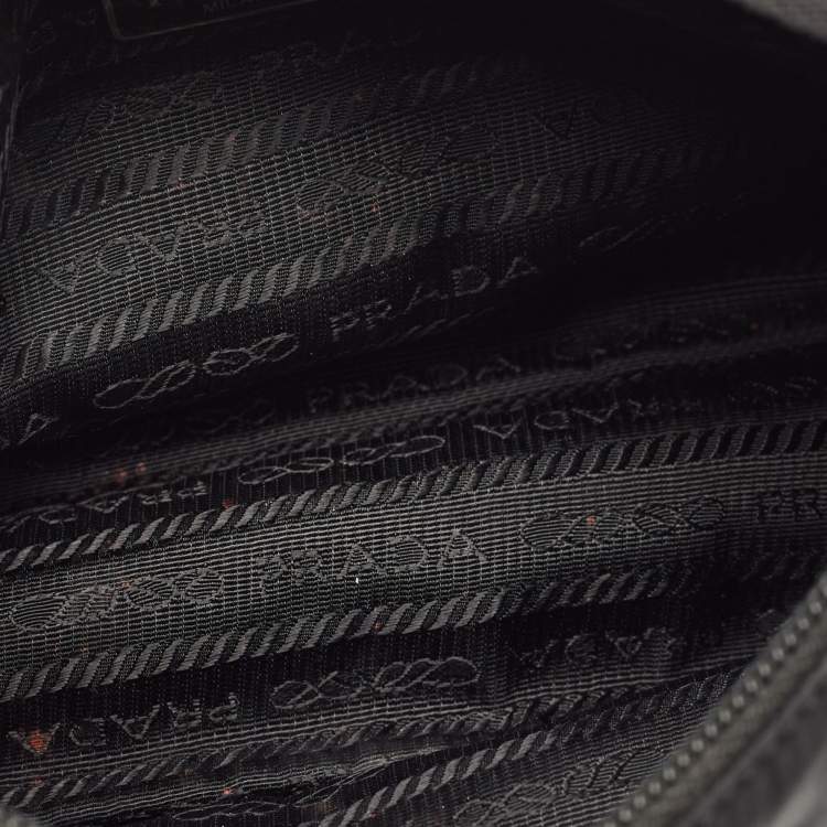 Pre Owned Prada Black Re-Nylon Re-Edition 2000 Shoulder Bag