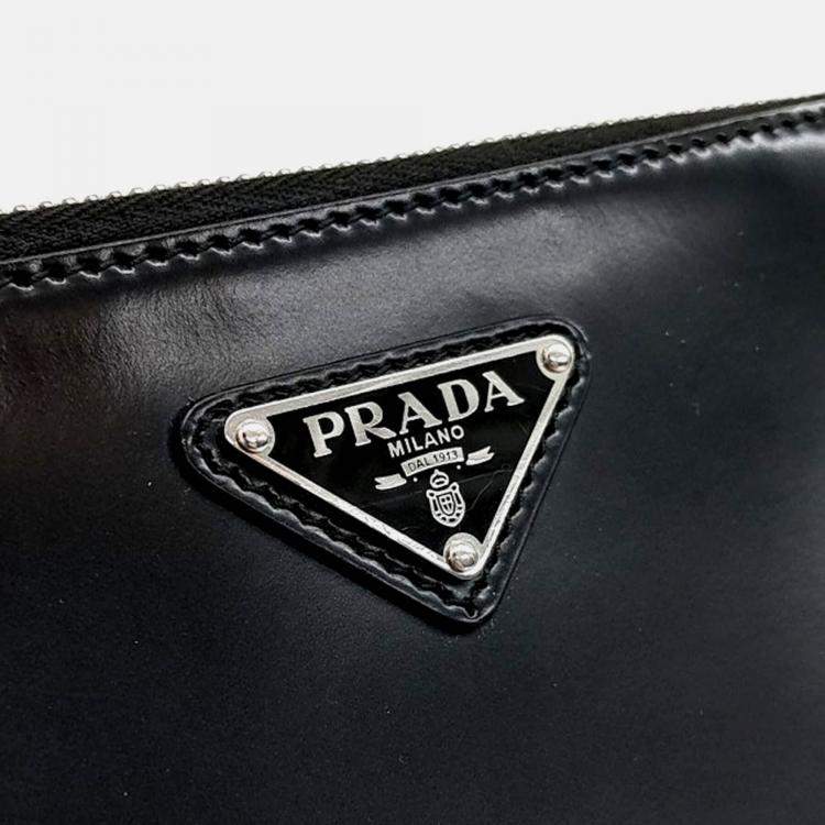 Pre Owned Prada Black Leather Brushed Crossbody Bag