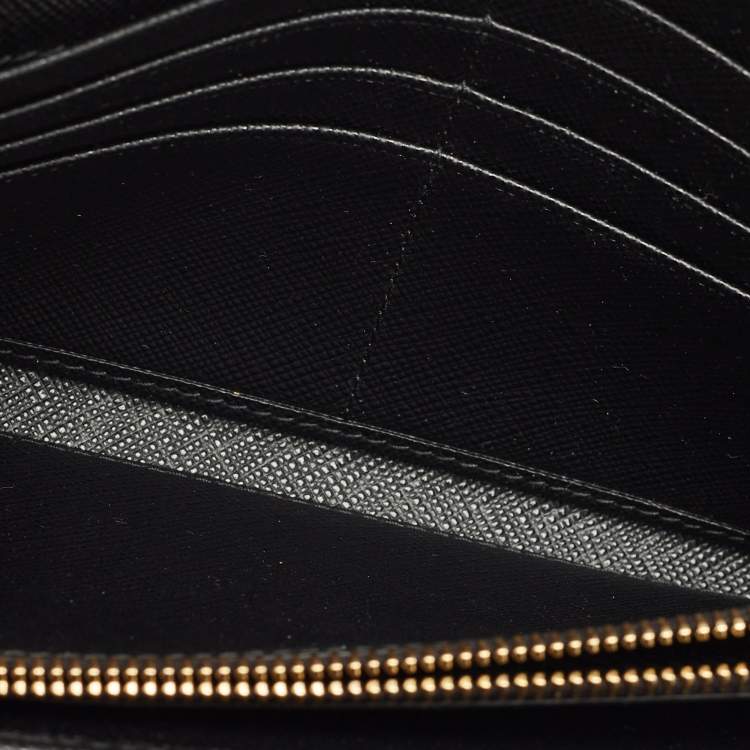 Pre Owned Prada Black Saffiano Metal Leather Triangle Logo Flap Continental Wallet