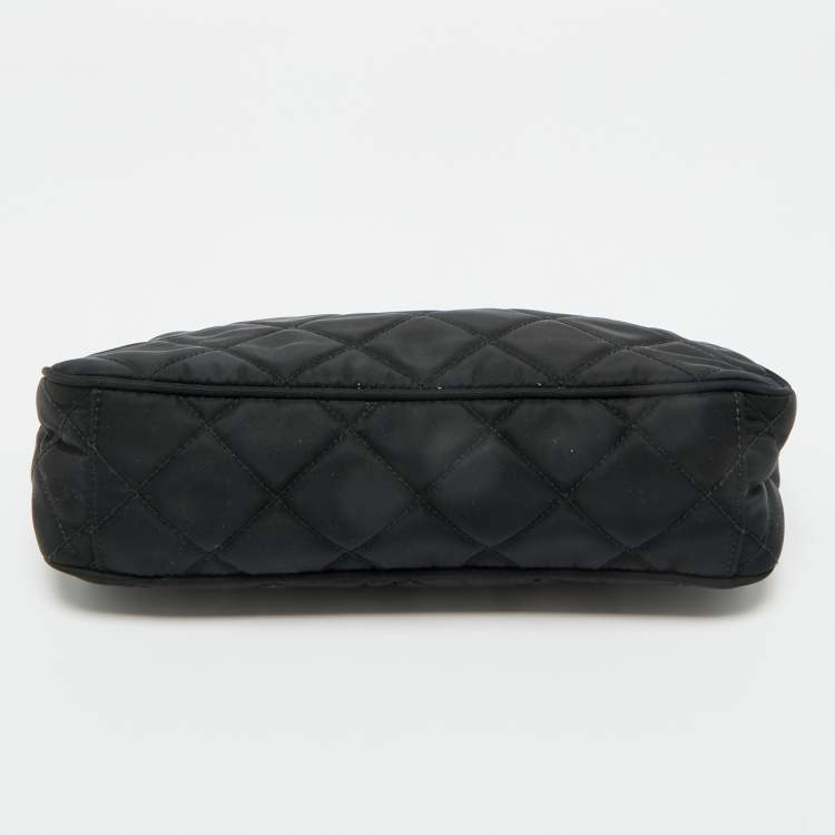 مملوكة مسبقًا Prada Black Quilted Nylon and Leather Convertible Crossbody Bag
