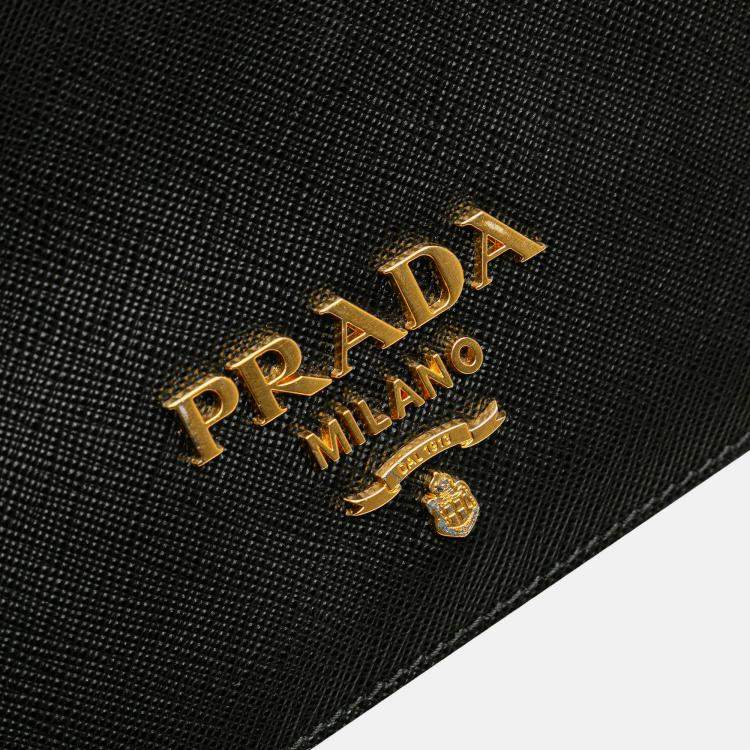 مملوكة مسبقًا Prada Black Saffiano Lux Chain Crossbody