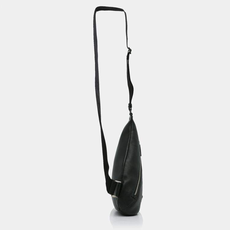 Pre Owned Prada Black Cross Leather Bag