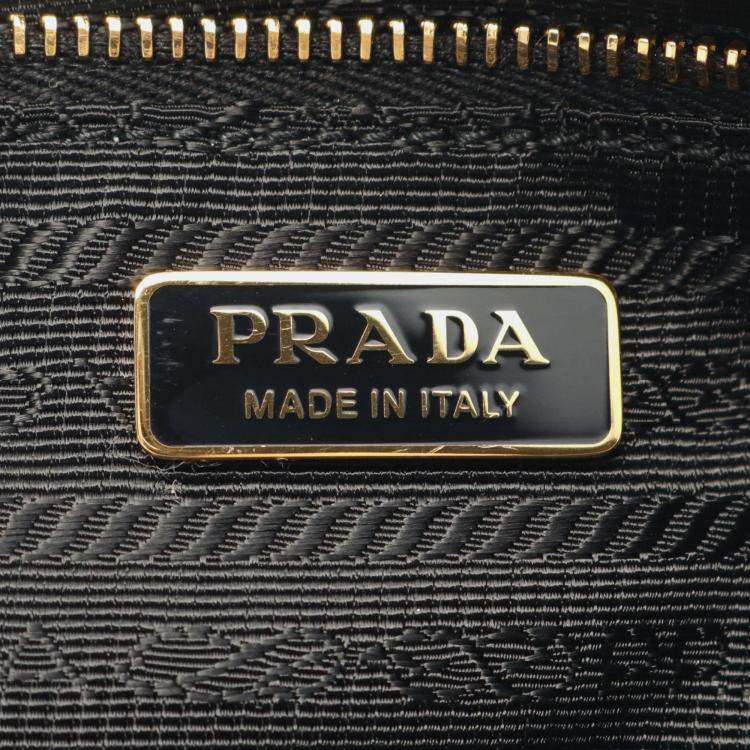 Pre Owned Prada Soft Grain Shoulder Bag Leather Black