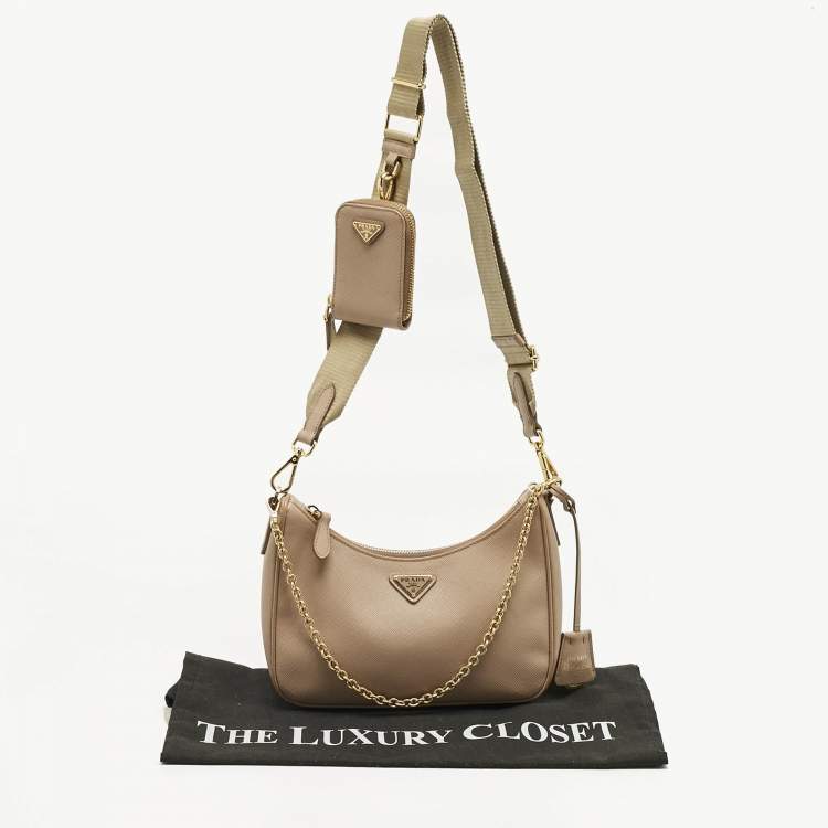 Pre Owned Prada Beige Saffiano Lux Leather Re-Edition 2005 Shoulder Bag