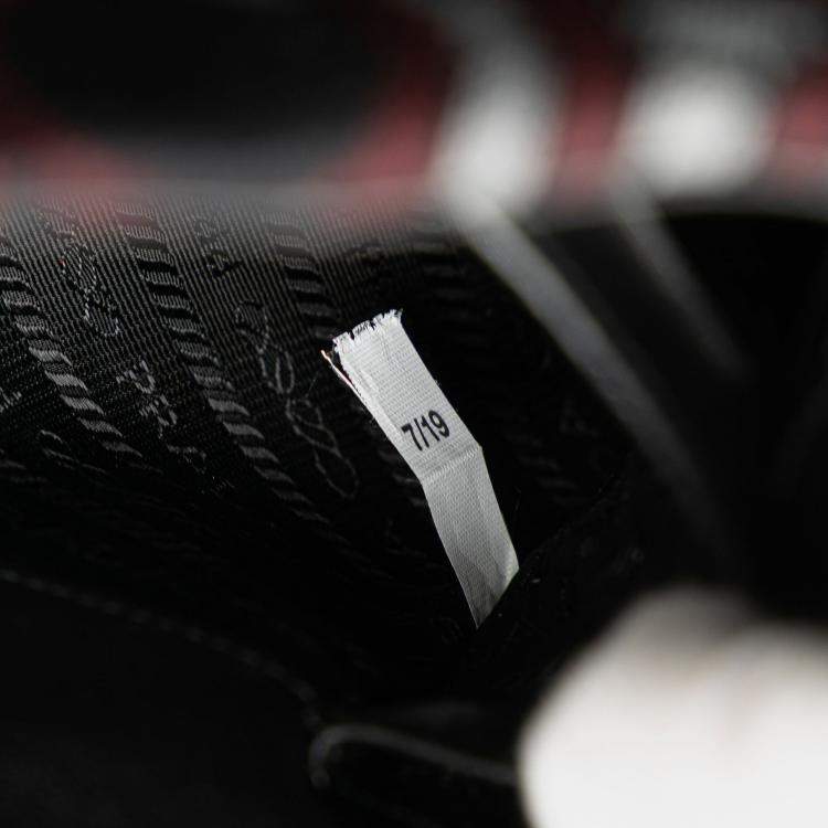 Pre Owned Prada Black Jacquard Knit Cleo Shoulder Bag