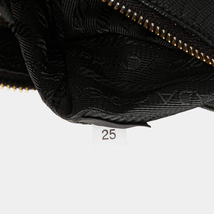 Pre Owned Prada Black Saffiano Re-Edition 2005 Satchel