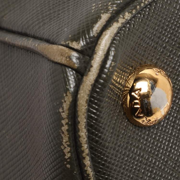Pre Owned Prada Green Saffiano Lux Leather Small Double Zip Tote