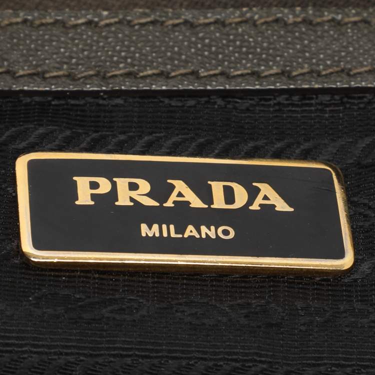 Pre Owned Prada Green Saffiano Lux Leather Small Double Zip Tote