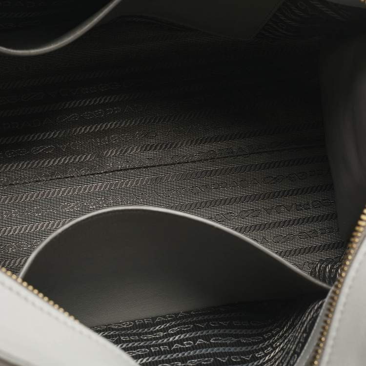 Pre Owned Prada Grey Saffiano and City Leather Paradigme Tote