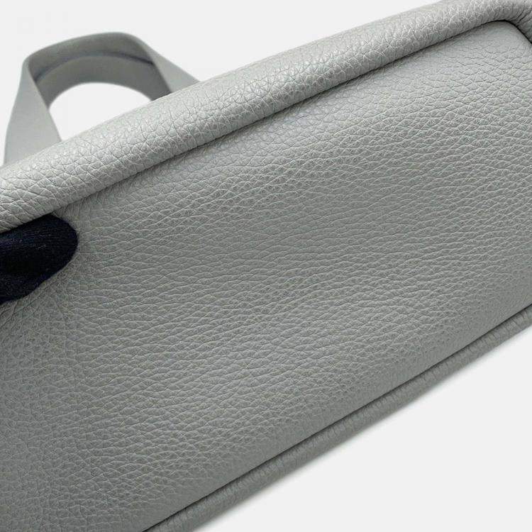 Pre Owned Prada Punching Logo Tote Bag Gray Leather Size Small