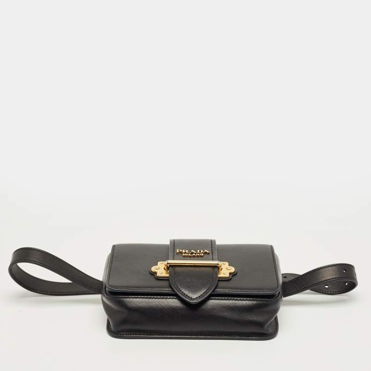 Pre Owned حقيبة خصر برادا جلد كاهير أسود