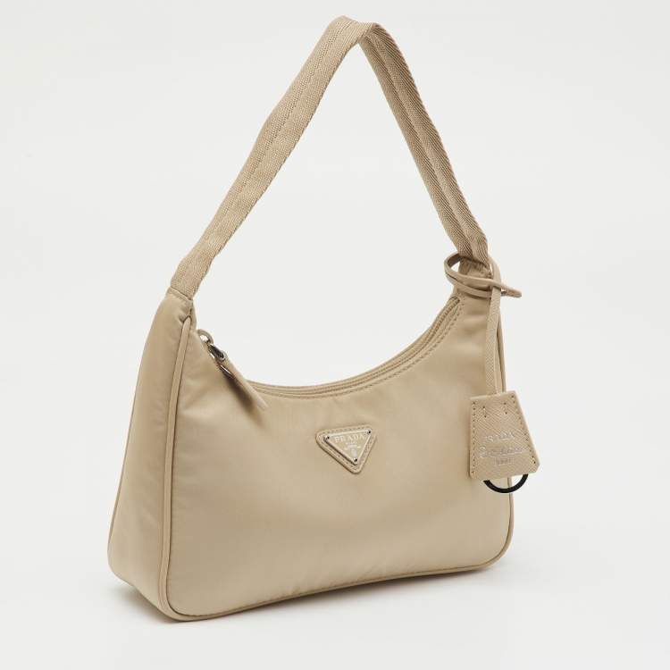 Pre Owned Prada Beige Nylon Re-Edition 2000 Shoulder Bag