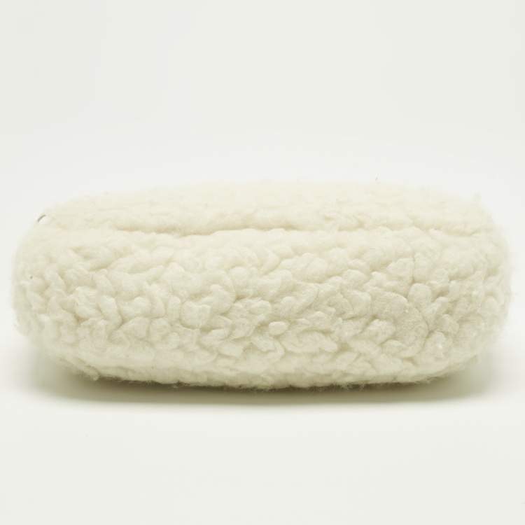 Pre Owned Prada White Wool Re-Edition 2000 Shoulder Bag