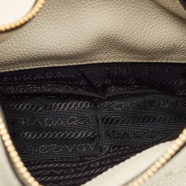 Pre Owned Prada Off White Leather Shoulder Bag