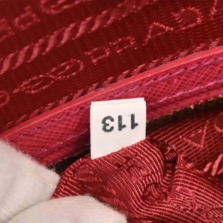 مملوكة مسبقًا Prada Pink Leather 2way Handbag