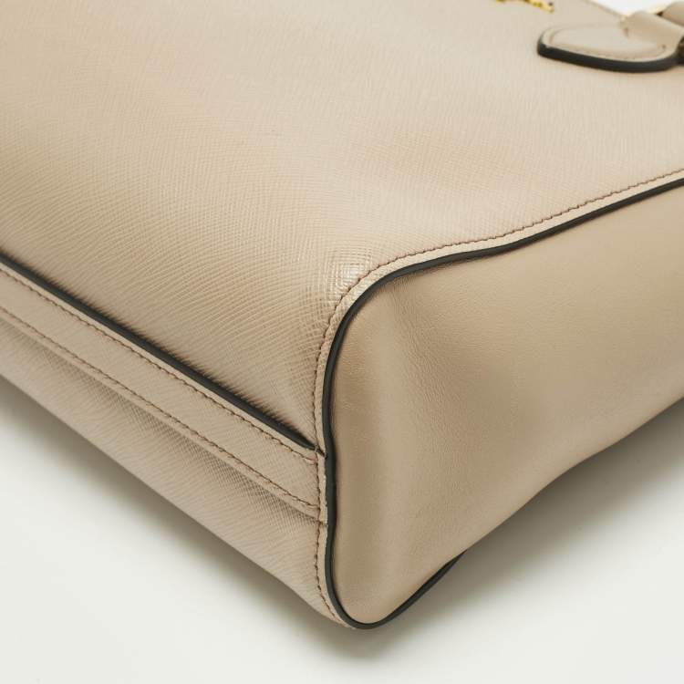 Pre Owned Prada Beige Saffiano Leather 2Way Tote