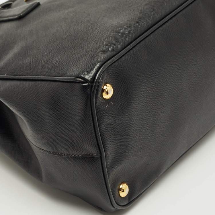 Pre Owned Prada Black Saffino Leather Medium Double Zip Tote