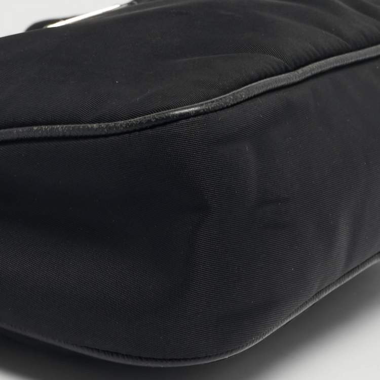 Pre Owned Prada Black Nylon and Saffiano Leather Re-Edition 2005 Shoulder Bag