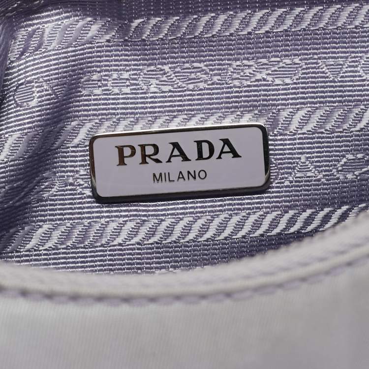 Pre Owned Prada Light Lilac Nylon Re-Edition 2000 Shoulder Bag