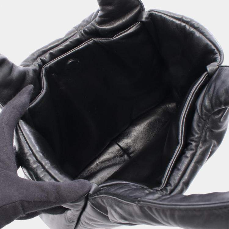 مملوكة مسبقًا Prada Soft Padded Black Leather Handbag