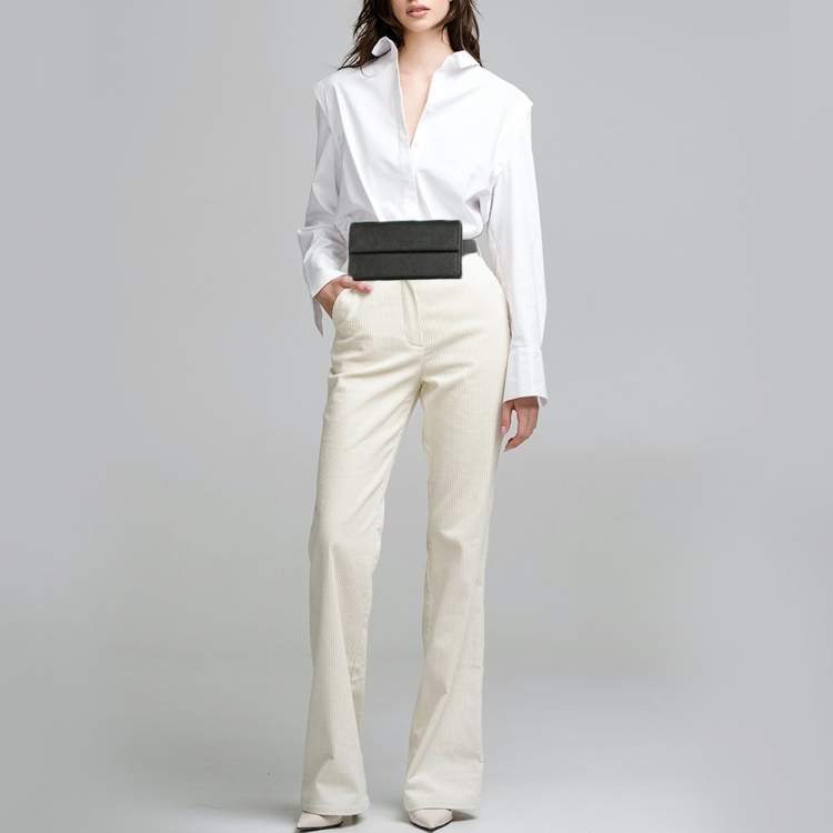 Pre Owned حقيبة خصر برادا جلد سافيانو أسود