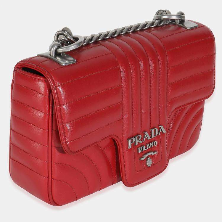 Pre Owned Prada Red Soft Calfskin Impunture Diagramme Medium Chain Flap Bag
