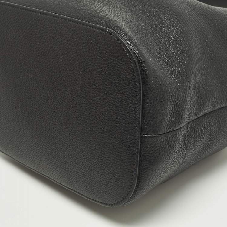 Pre Owned Prada Black Leather Drawstring Bucket Bag