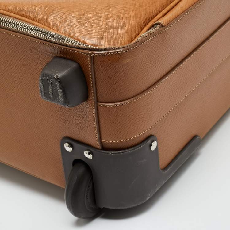 Pre Owned حقيبة سفر برادا جلود سافيانو بنية بعجلات