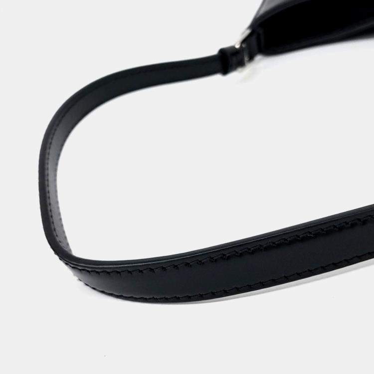 مملوكة مسبقًا Prada Black Leather Cleo Hobo Bag